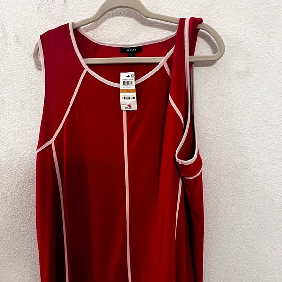 - New Alfani  Red Sleeveless top   4x - Picture 14 of 15
